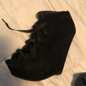 Size 6.5 black suede lace up wedges